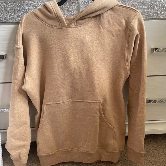 lululemon athletica Tops - Lululemon Beige Sweatshirt Size XS